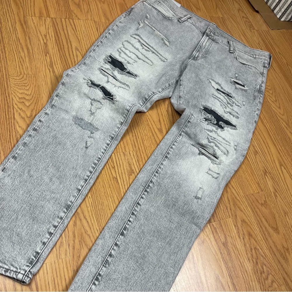 H&M Skinny Fit Men's Distressed Rip and Repaired Light Gray Jeans Size 38/32